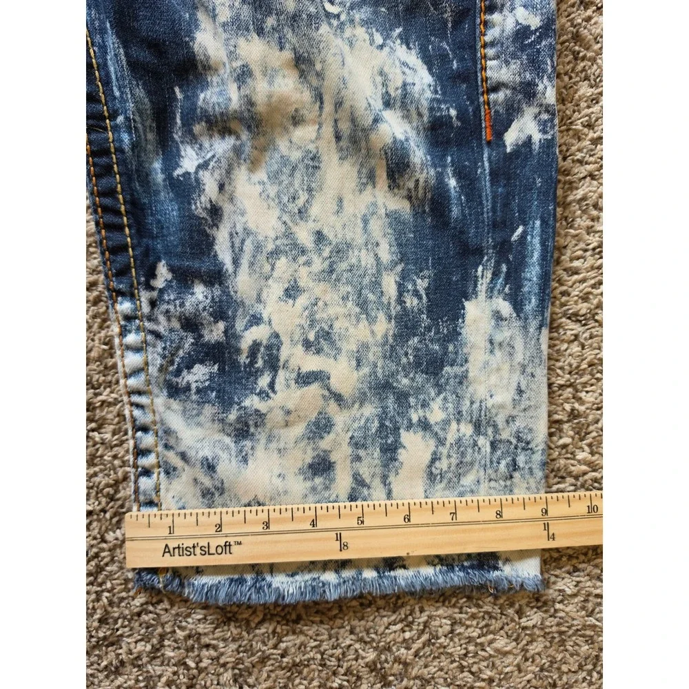 TRUE RELIGION Mens Acid Wash Cut Off Denim Shorts Bleach Splatter Size 31